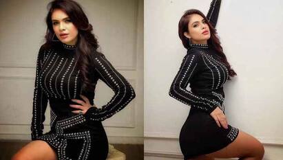 Neha Malik Pics: ਭੋਜਪੁਰੀ ਅਦਾਕਾਰਾ ਨੇਹਾ ਮਲਿਕ ਆਪਣੇ ਹਰ ਲੁੱਕ ਨਾਲ ਆਪਣੇ ਪ੍ਰਸ਼ੰਸਕਾਂ ਨੂੰ ਪ੍ਰਭਾਵਿਤ ਕਰਨਾ ਕਦੇ ਨਹੀਂ ਭੁੱਲਦੀ। ਅਦਾਕਾਰਾ ਆਪਣੀ ਤਸਵੀਰਾਂ ਨਾਲ ਲੋਕਾਂ ਦੇ ਦਿਲਾਂ ਤੇ ਛੁਰਾ ਮਾਰਨ ਦਾ ਕੰਮ ਕਰਦੀ ਹੈ।