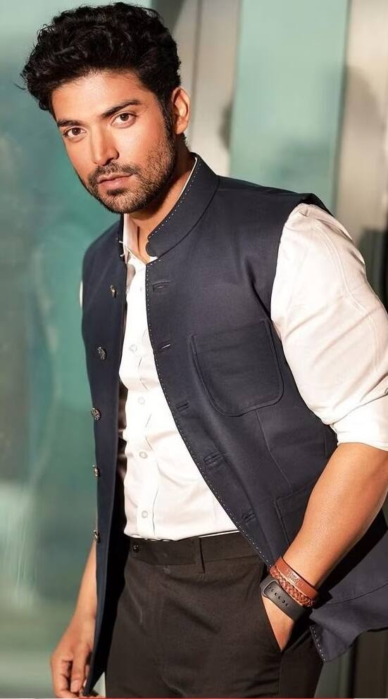 ছোটবেলা থেকেই অভিনেতা হতে চাইতেন গুরমিত চৌধুরী। বিভিন্ন সূত্র অনুযায়ী জানা যায়, কমবয়সে শশী কপূরের মতো দেখতে হওয়ার কারণে পরিবার এবং বন্ধুরা তাঁকে শশী বলে ডাকতেন।