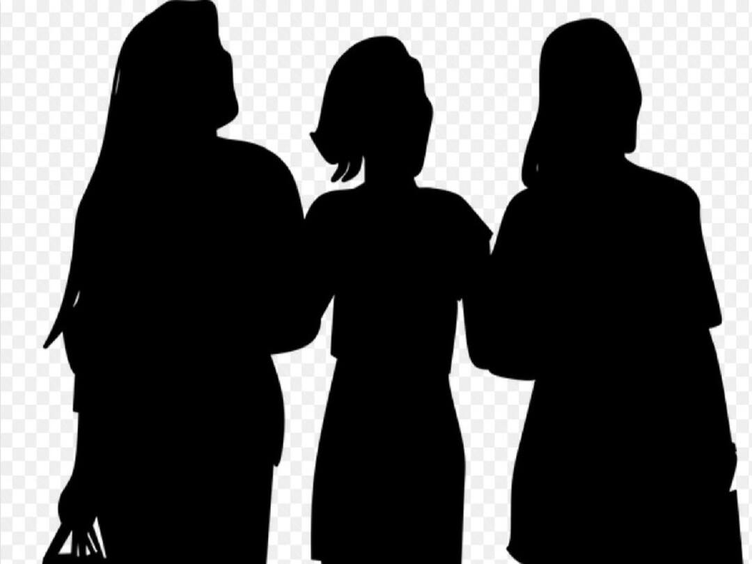 Hyderabad News : పుట్టిన రోజు కోసం వెళ్లి ముగ్గురు బాలికల అదృశ్యం - ఆందోళనలో తల్లిదండ్రులు Hyderabad News Three Girls Missing After Going to the Birthday Party Hyderabad News : పుట్టిన రోజు కోసం వెళ్లి ముగ్గురు బాలికల అదృశ్యం - ఆందోళనలో తల్లిదండ్రులు