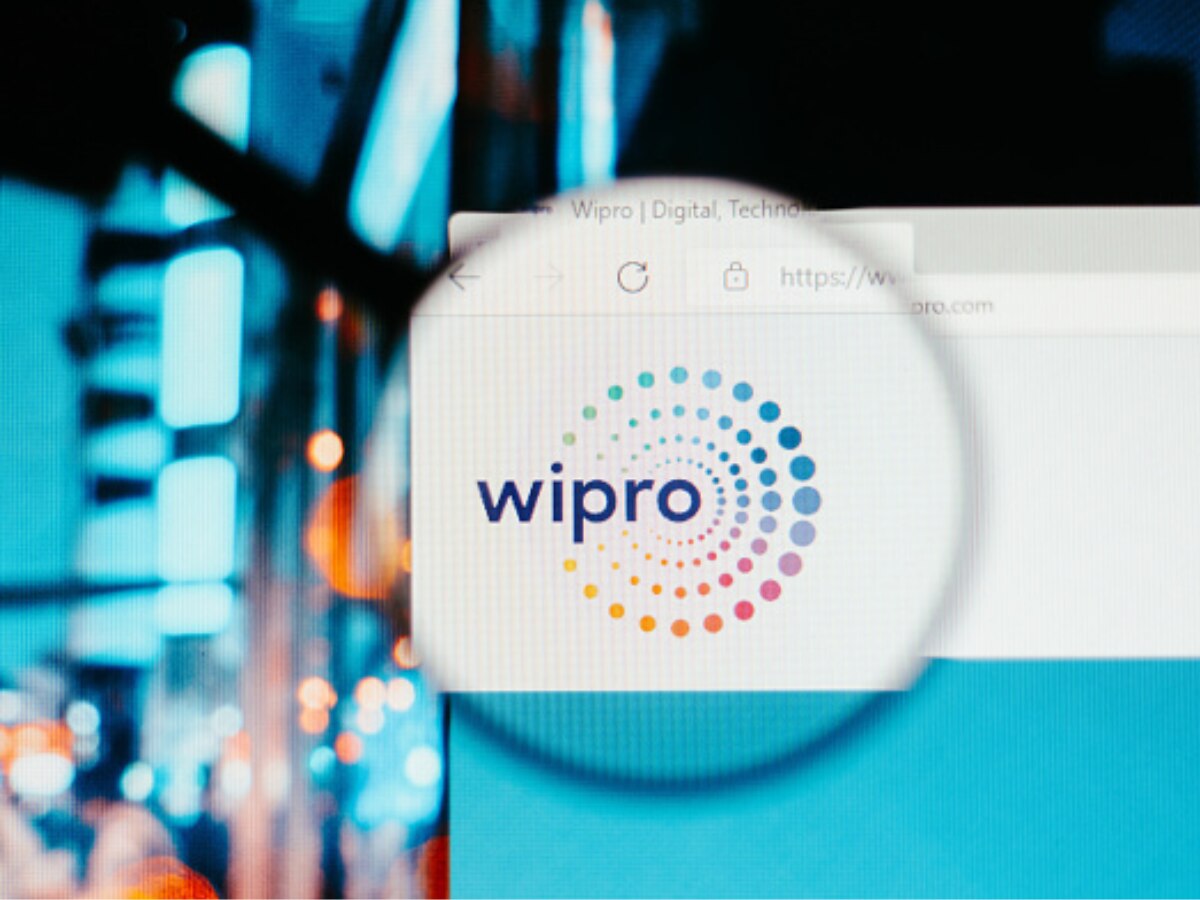 wipro freshers pay cut: Wipro asks freshers awaiting onboarding to take up  offers at 50% pay cut - The Economic Times