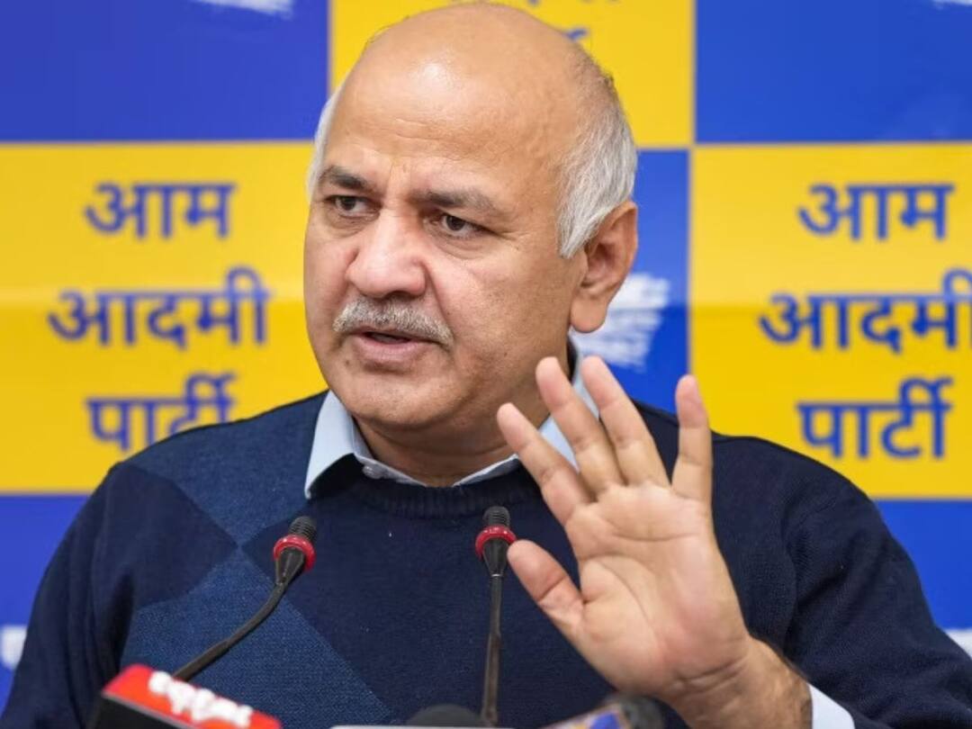 Snooping Case: మనీశ్ సిసోడియాకు మరో షాక్ ఇచ్చిన CBI,గూఢచర్యం చేశారంటూ కేసు నమోదు Snooping Case Manish Sisodia Reacts To Centre's Nod For Prosecution Snooping Case: మనీశ్ సిసోడియాకు మరో షాక్ ఇచ్చిన CBI,గూఢచర్యం చేశారంటూ కేసు నమోదు