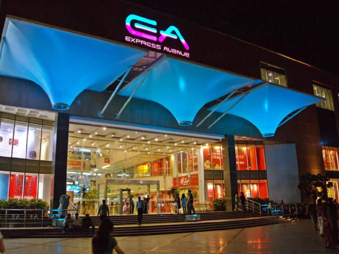 சென்னை எக்ஸ்பிரஸ் அவன்யூ மாலில் தீ விபத்து.. விரைந்த தீயணைப்புத்துறை