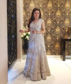 Bhagyashree Birthday Special:  शाही महल सा खूबसूरत दिखता है एक्ट्रेस भाग्यश्री का ये तीन मंजिला घर, इंटीरियर देख आप भी करेंगे तारीफ