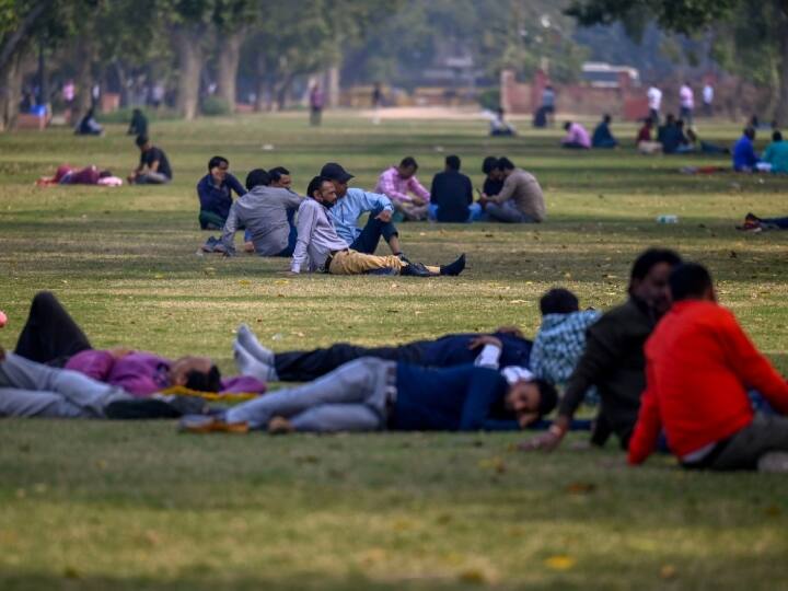 आईएमडी ने कहा कि अगले दो दिनों के दौरान उत्तर पश्चिमी भारत में अधिकतम तापमान में उल्लेखनीय बदलाव की संभावना नहीं है. हालांकि, इसके बाद पारा दो से तीन डिग्री सेल्सियस तक बढ़ने का अनुमान है. आईएमडी के एक अधिकारी ने कहा कि मार्च के पहले 15 दिनों में उत्तर पश्चिमी भारत के एक या दो मौसम संबंधी उपखंडों में पारा 40 डिग्री सेल्सियस और उससे अधिक तक बढ़ सकता है.