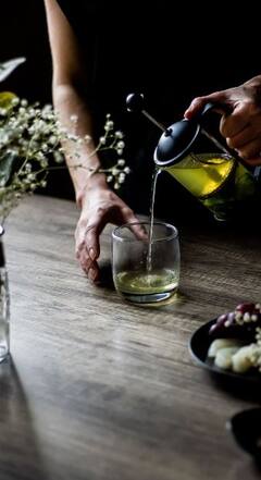 Health Tips : वजन कमी करण्यासाठी पुदिन्याचा चहा रामबाण उपाय