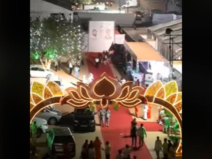 हा लोकोत्सव 26 फेब्रुवारीपर्यंत चालणार आहे.