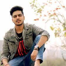 Rachit Rojha Exclusive: YouTuber Rachit Rojha ने की Income, Struggle, Sibbu Giri पर खुल के बात