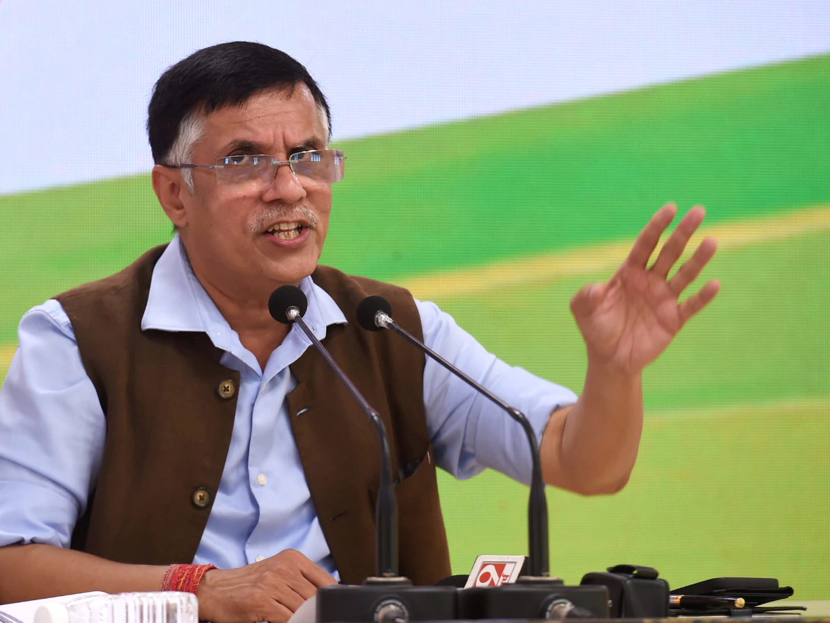 Pawan Khera Arrest: பிரதமரை விமர்சித்த காங். மூத்த தலைவர்..! கைது செய்யப்பட்ட சில மணி நேரத்தில் ஜாமீன்..! நடந்தது என்ன?