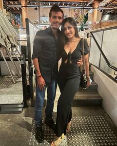 In Pics: पढ़ाई के मामले में इन भारतीय क्रिकेटर्स की पत्नियां नहीं हैं किसी से कम, कोई है डेंटिस्ट तो कोई स्पोर्ट्स मैनेजर