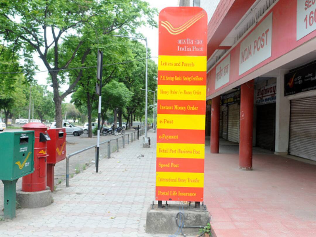 Bank FD, SCSS: From Interest Rate, Tax Benefits To Tenure, Know Everything Before You Invest Bank FD, SCSS: From Interest Rate, Tax Benefits To Tenure, Know Everything Before You Invest