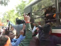 BJP Protestors Marching Towards AAP Office Demanding Sisodia's Resignation In 'Snooping' Case Detained