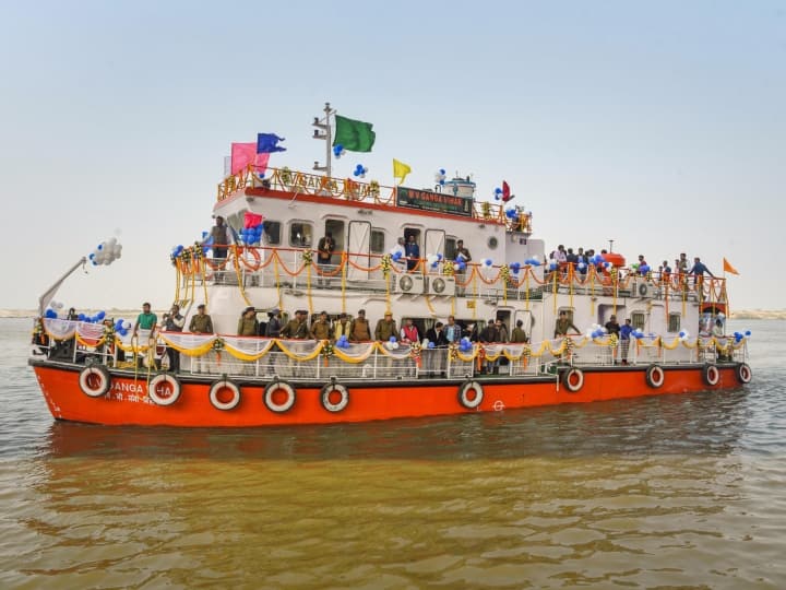 A floating restaurant will be built in Prayagraj in UP tourists will also enjoy these facilities UP के इस शहर में मालदीव की तर्ज पर बनाया जाएगा तैरता हुआ रेस्टोरेंट, पर्यटक इन सुविधाओं का भी ले सकेंगे आनंद