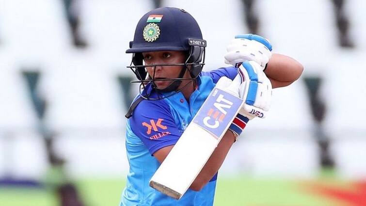 Women's T20 World Cup 2023 Semi Final Indian Captain Harmanpreet Kaur 50 runs in 32 balls against Australia Harmanpreet Kaur Half Century: સેમિ ફાઇનલમાં કેપ્ટન કૌરનો કેર, ફટકારી આક્રમક ફિફ્ટી