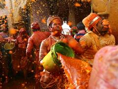 মাতোয়ারা হোন রঙের উৎসবে, খেয়াল রাখুন ত্বক এবং চুলেরও