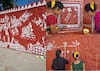 Warli Painting : पालघरच्या वारली चित्रकलेचा जागतिक पातळीवर ठसा, औरंगाबादमध्ये अवघ्या सहा तासात साकारलं जगातील सर्वात मोठं वारली चित्र!