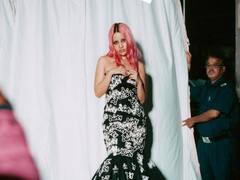 मेकअप पर उर्फी जावेद का एक्सपेरिमेंट फेल, नया लुक देख डरे लोगों ने एक्ट्रेस को बुलाया ‘एनाबेल’