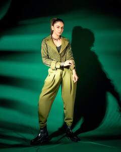 Photo : रकुल प्रित सिंहचा स्टाईलिश लूक