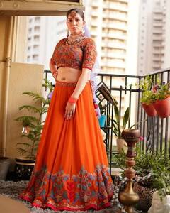 सपना चौधरी के पास है हर रंग के लहंगे, एक से बढ़कर एक चोली में लगाती हैं ठुमके