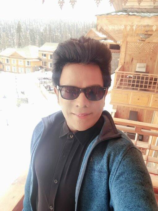 இதையடுத்து லெஜண்ட் சரவணனும் காஷ்மீரிலிருந்து சில போட்டோக்களை வெளியிட்டார்