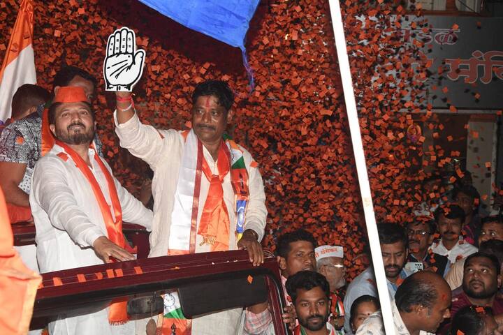 या रोज शोच्या वेळी त्यांचं प्रत्येक परिसरात जय्यत स्वागत करण्यात आलं.