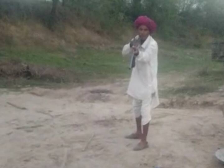 Rajasthan News uncle firing on private part of nephew in Beawar Rajasthan Police ann Beawar Firing: बजरी भरने से रोका तो ताऊ ने भतीजे के प्राइवेट पार्ट पर चला दी गोली, सेना से रिटायर है आरोपी
