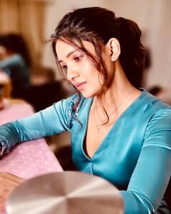 Vani Bhojan : சின்னத்திரை முதல் வெள்ளித்திரை வரை கலக்கி வரும் வாணி போஜனின் புது க்ளிக்ஸ்!