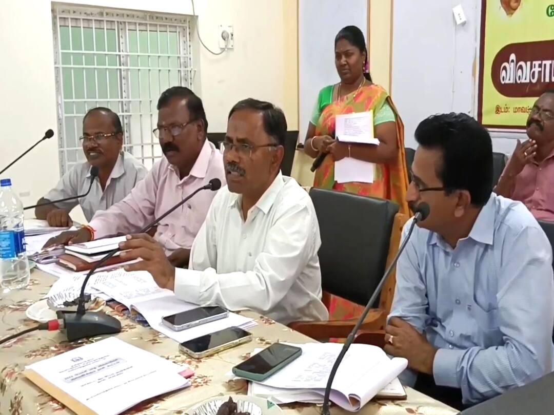 அரசு நேரடி நெல் கொள்முதல் நிலையங்களில் விவசாயிகளிடம் லஞ்சம் பெற்றால் பணி நீக்கம் - மாவட்ட ஆட்சியர் அதிரடி! mayiladuthurai District Collector orders to fire employees who accept bribe from farmers TNN அரசு நேரடி நெல் கொள்முதல் நிலையங்களில் விவசாயிகளிடம் லஞ்சம் பெற்றால் பணி நீக்கம் - மாவட்ட ஆட்சியர் அதிரடி!