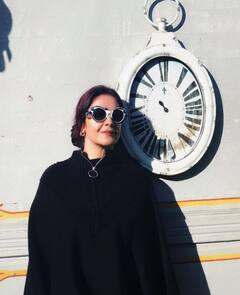 Pooja Bhatt Birthday: પિતાને લિપ કિસ કરીને વિવાદમાં આવી હતી પૂજા ભટ્ટ