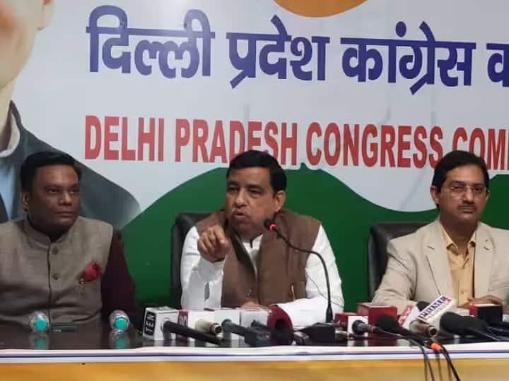 Delhi Congress leader Anil Bhardwaj attack on AAP BJP said scuttled MCD dignity ann Delhi:  'AAP-BJP ने की एमसीडी की मर्यादा तार-तार', दिल्ली कांग्रेस नेता बोले- अभी तो बहुत कुछ...