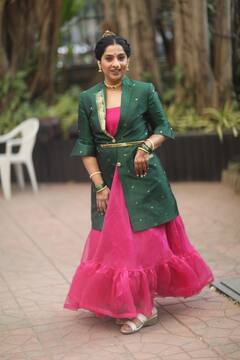 Star Pravah Puraskar 2023 : मराठी परंपरा विथ अ ट्विस्ट, रेड कार्पेटवर कलाकारांचा हटके अंदाज