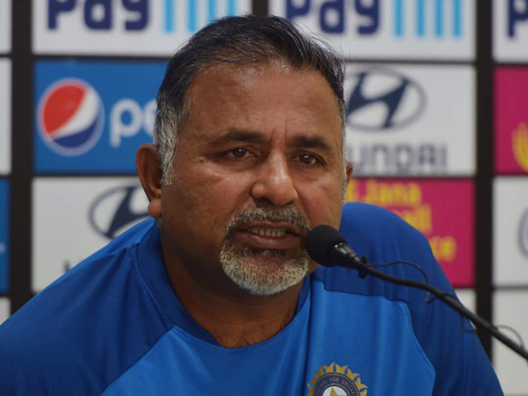 'I'll Do Whatever It Takes...': Ex-India Coach Reveals Unique Request By Indian Pacer India Bowling Coach Bharat Arun Says Mohammed Siraj requested Wants to be Like Virat Kohli 'I'll Do Whatever It Takes...': Ex-India Coach Reveals Unique Request By Indian Pacer