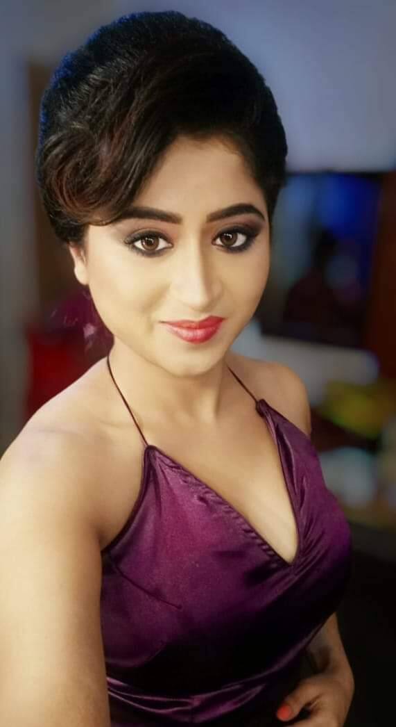 নিয়োগ দুর্নীতি মামলার তদন্তে এখনও পর্যন্ত ৩ নারী চরিত্র সামনে এসেছে। প্রথম পার্থ চট্টোপাধ্যায় ঘনিষ্ঠ অর্পিতা মুখোপাধ্যায়। ২ জনই এখন জেলবন্দি! তৃতীয় জনের নাম শোনা গেছে যুব তৃণমূলের রাজ্য সম্পাদক কুন্তল ঘোষের মুখে! তিনি রহস্যময়ী হৈমন্তী!