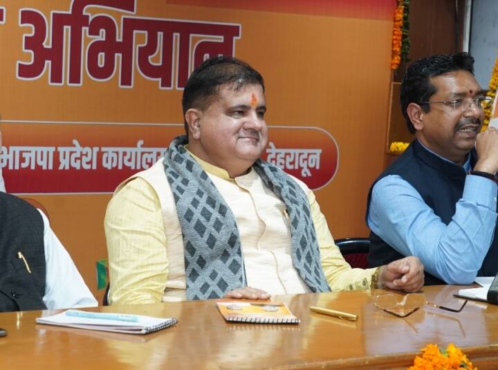 Uttarakhand BJP New Strategy for the Lok Sabha elections 2024 and Nikay election ann Uttakhand Politics: लोकसभा चुनाव को लेकर बीजेपी का महामंथन, इस रणनीति के साथ मैदान में उतरने की तैयारी
