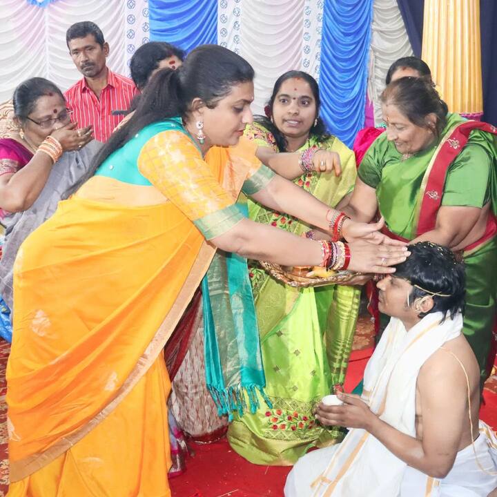 ‘జబర్దస్త్’ రాకింగ్ రాకేష్, జోర్దార్ సుజాత వెడ్డింగ్ ఫొటోలు - Images Credit: RK Roja and Social Media/Instagram