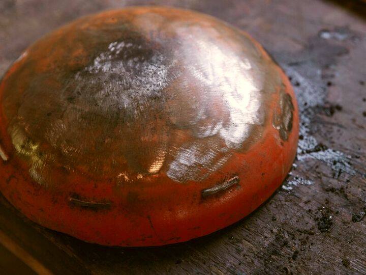 Rusting: स्टील के बर्तन पर लग गया जंग? तो इसे फेंकें नहीं, इन 3 तरीकों से चुटकियों में हटाएं जंग Vinegar To Baking Soda These 3 Ingredients Can Clean And Remove Rust From Stainless Steels Rusting: स्टील के बर्तन पर लग गया जंग? तो इसे फेंकें नहीं, इन 3 तरीकों से चुटकियों में हटाएं जंग