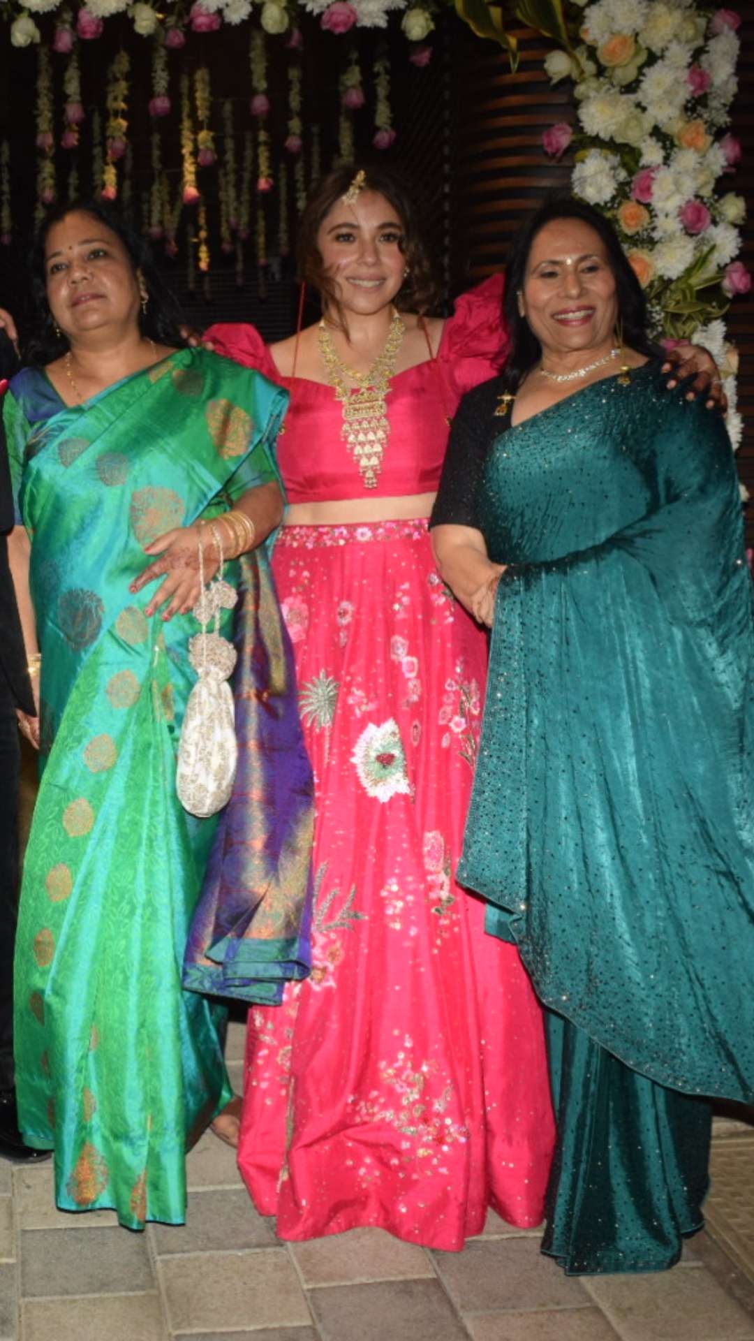 Cousins Kareena And Ranbir Kapoor Slay Casual Look In Style
