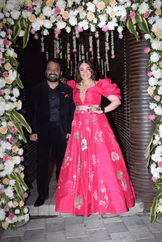 The Four More Shots Please actress wore a custom-made fuchsia pink statement lehenga to the occasion.