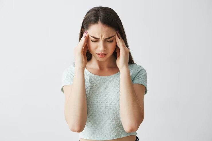 Protein Deficiency signs appear due to lack of protein in the body do not  forget to ignore them | Protein Deficiency: शरीर में प्रोटीन की कमी से दिखने  लगते हैं ये संकेत, नजरअंदाज करने की ना करें भूल
