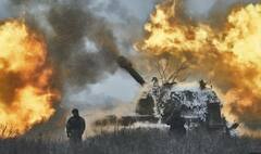 रशिया-युक्रेन युद्धाला एक वर्ष पूर्ण, युक्रेन खंबीरपणे लढतोय; वर्षभरात काय घडलं? फोटोतून पाहा वास्तव