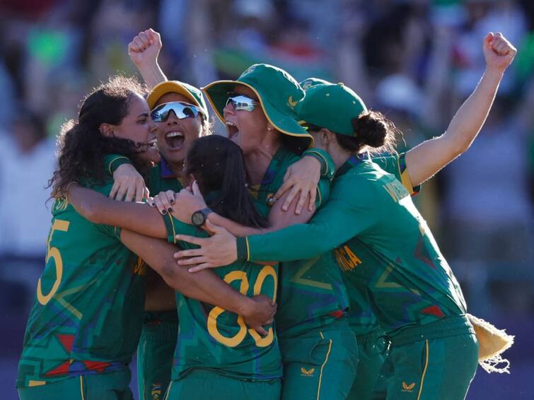 South Africa Reach Maiden Women's T20 World Cup Final With Upset Win Over England