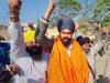 Toofan Singh: पंजाब में भारी बवाल के बाद तूफान सिंह रिहा, समर्थन में थाने जुटी भारी भीड़, पुलिस को करनी पड़ी जद्दोजहद