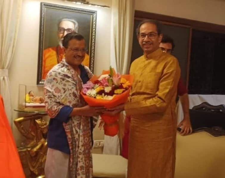 arvind-kejriwal-meets-uddhav-thackeray-in-mumbai-held-discussion-about-lok-sabha-election-2024 Lok Sabha Election:  અરવિંદ કેજરીવાલે માતોશ્રીમાં ઉદ્ધવ ઠાકરે સાથે કરી મુલાકાત, જાણો શું થઈ ચર્ચા