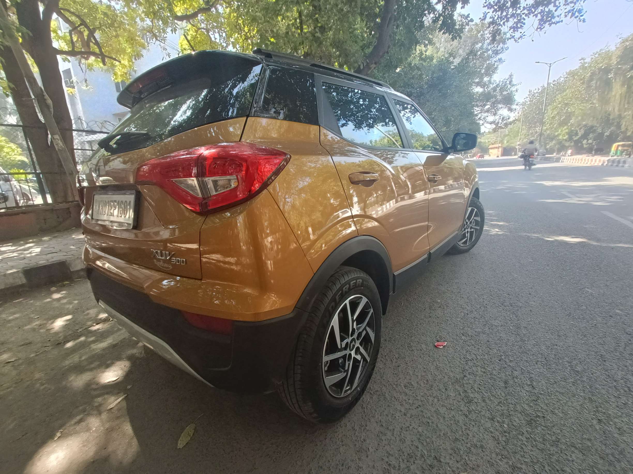 Mahindra XUV 300 Turbosport: देखिए महिंद्रा एक्सयूवी 300 टर्बो स्पोर्ट का फुल रिव्यू, अपने प्राइस सेगमेंट में है सबसे तेज एसयूवी 