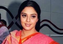 3 शादीशुदा एक्टर और एक बड़े क्रिकेटर संग अफेयर के बाद भी नहीं मिला सच्चा प्यार, आज भी अकेली हैं नगमा