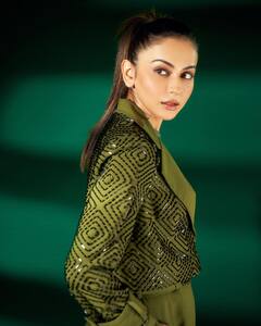 Photo : रकुल प्रित सिंहचा स्टाईलिश लूक