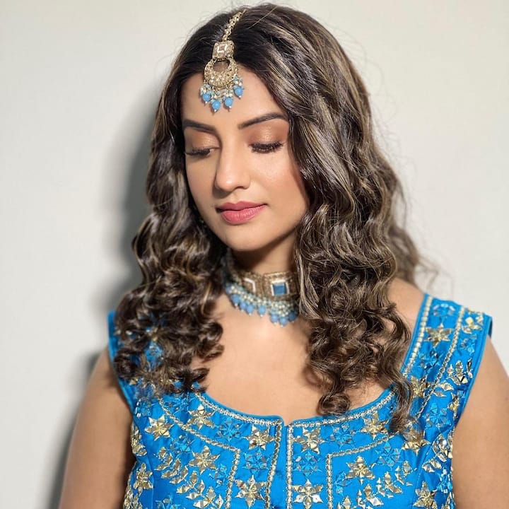 आज इस खबर में हम आपको अक्षरा सिंह की पुरानी तस्वीरें दिखाने जा रहे हैं जिन्हें देख आप को तगड़ा झटका लग सकता है.