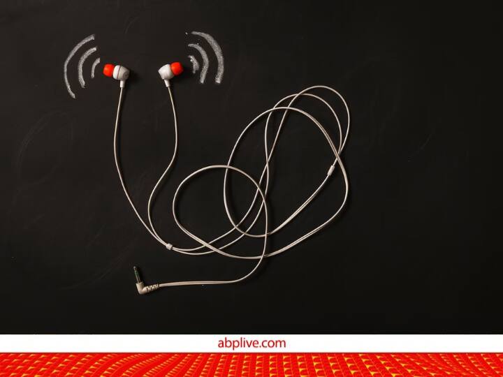 Read more about the article ऐसा दिखता था दुनिया का पहला Earphone