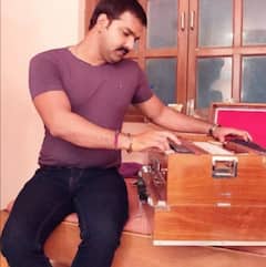 Pawan Singh Family: घर के लाडले और सबसे शैतान थे पवन सिंह, जानिए कैसा था मां और भाई -बहन संग उनका रिश्ता