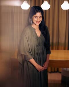 Megha AkashPhotos: ముసిముసినవ్వుల మేఘా