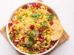 Papad Cone Chaat: अदरक वाली चाय के साथ एक बार जरूर ट्राई करें पापड़ कोन चाट